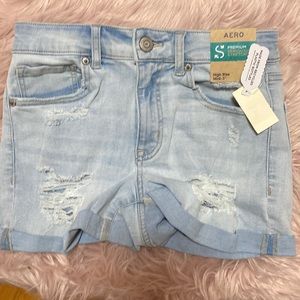 Aero Postel shorts white washed